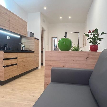 Yugogo Mazzini 41 - Bilocale Trento Centro Apartment Exterior photo