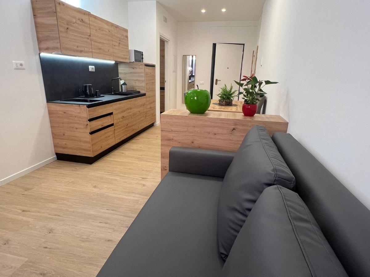 Yugogo Mazzini 41 - Bilocale Trento Centro Apartment Exterior photo
