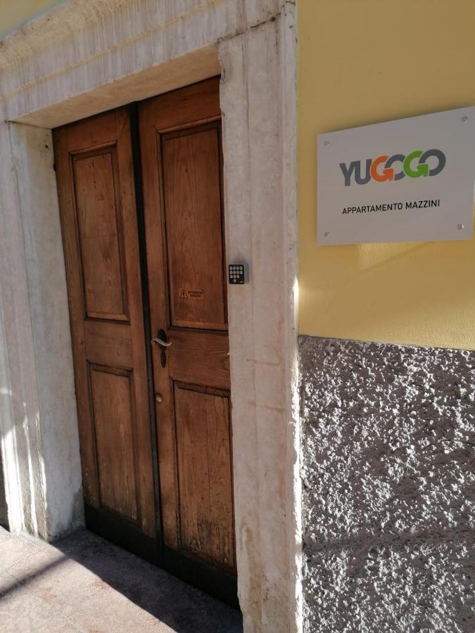 Yugogo Mazzini 41 - Bilocale Trento Centro Apartment Exterior photo