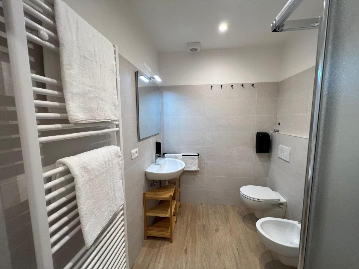 Yugogo Mazzini 41 - Bilocale Trento Centro Apartment Exterior photo