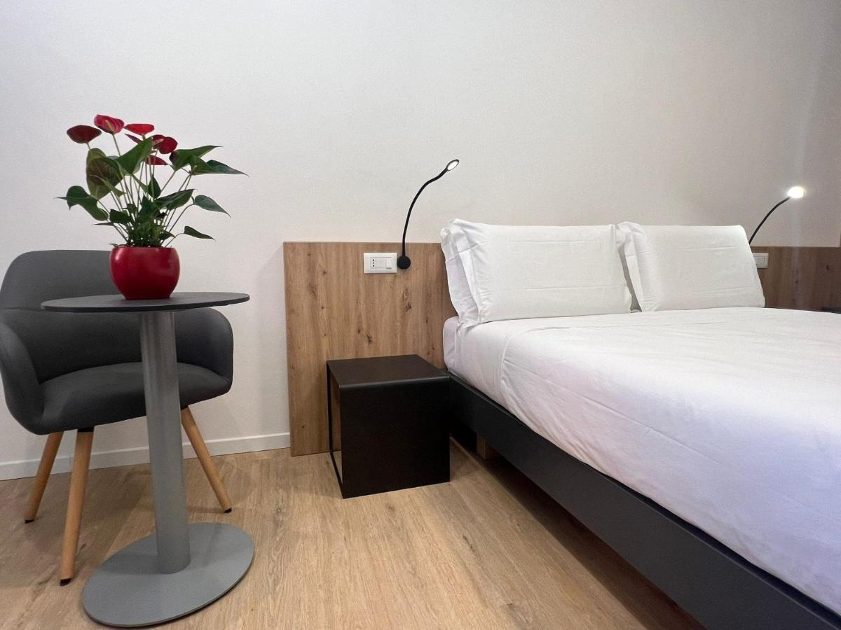 Yugogo Mazzini 41 - Bilocale Trento Centro Apartment Exterior photo